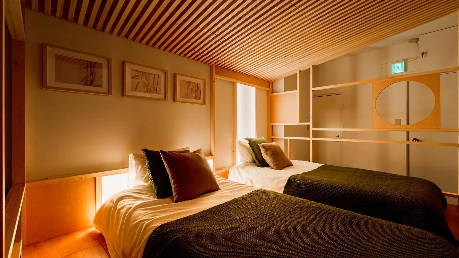 Hotel Lux Tokyo 0*,  Japan